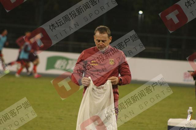 开云APP-国青先报名单再做终极定夺 26-3抢票悬念几何？