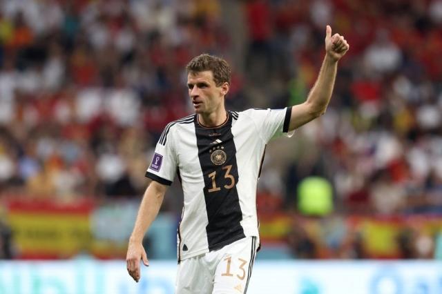 1669930901345005240.jpg Fi6_IrLWIBY5aJe.jpg